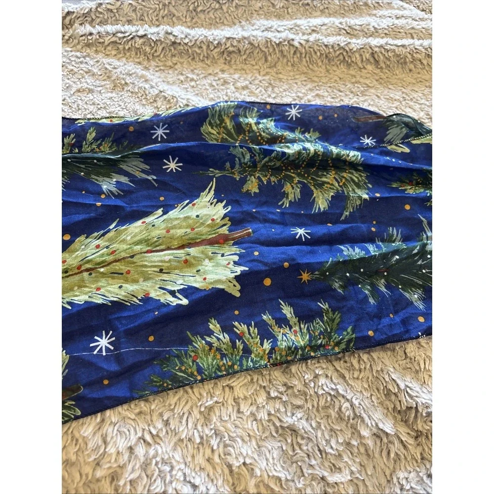 Unbranded Christmas Tree Scarf Women OS Blue Good Holiday Winter Snowflake Print